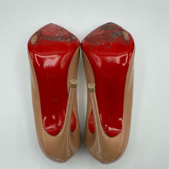 Christian Louboutin's So Kate 120 Patent Leather Pumps Size 38 - Picture 11 of 12